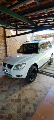 MITSUBISHI PAJERO TR4 2.0 4X4 16V 140CV FLEX 4P AUTOMÁTICO MITSUBISHI PAJERO TR4 2.0 4X4 16V 140CV FLEX 4P AUTOMÁTICO